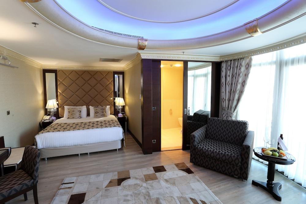 Eser Premium Hotel & Spa Buyukcekmece Exterior photo Suite