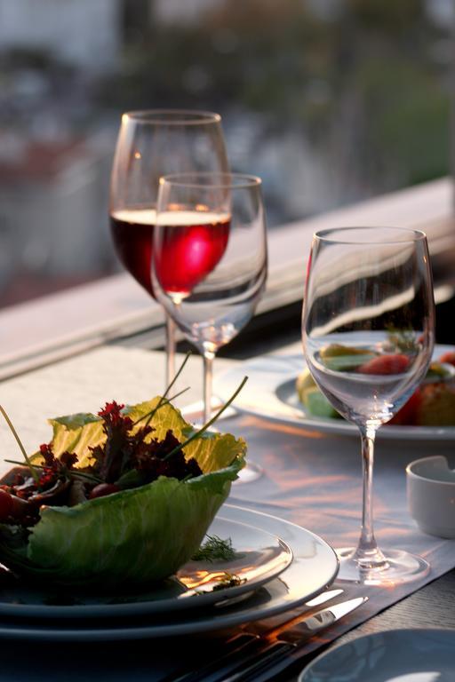 Eser Premium Hotel & Spa Buyukcekmece Exterior photo Wine glasses