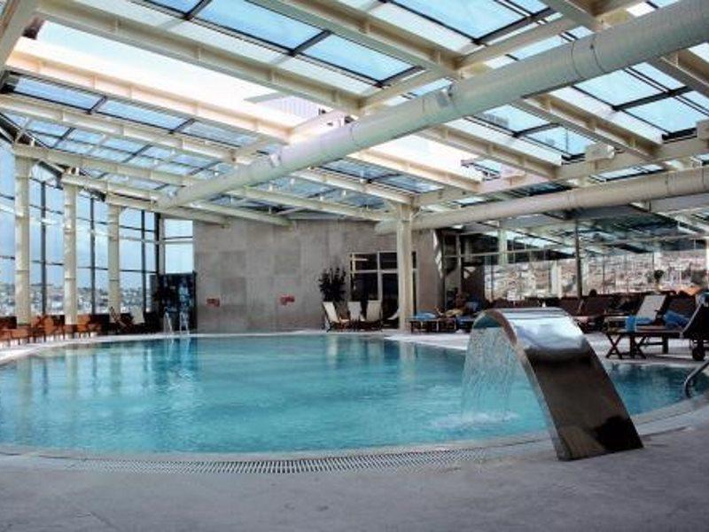 Eser Premium Hotel & Spa Buyukcekmece Exterior photo The pool at the 360° Club